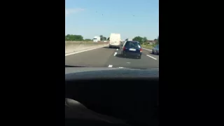 Sorpasso pericoloso in autostrada