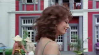 Firepower—Sophia Loren, 720p, chase scene (1979) HD