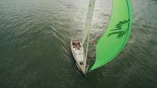 Flyer33 daysailer: Official promovideo. Proudly build by Menken Maritiem BV