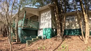 Forgotten Abandoned house left behind in northern WV. (Found a car in the garage!)