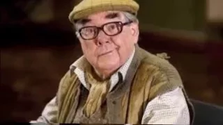 Tribute to RONNIE CORBETT