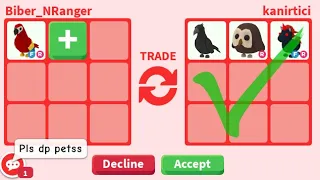 TRADING FR PARROT Roblox Adopt Me!