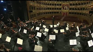Tchaikovsky - Sinfonia n. 6 "Patetica" (John Axelrod)
