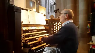 HURFORD Chorale Prelude "On a Rouen church melody" (Peter Dyke at Hereford Cathedral)