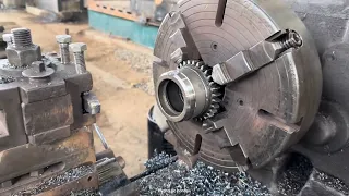 Machining process of Broken Lathe Gear with old Technology