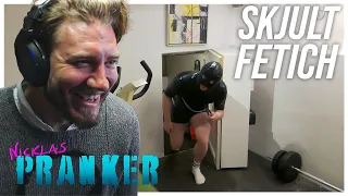 Kinky prank på håndværkere - Nicklas Pranker | Prime Video Danmark