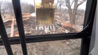 Demo of Old Grainery using CAT 329E Excavator