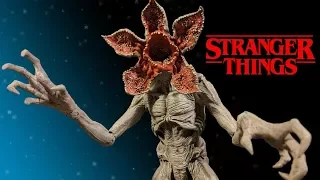 McFarlane Toys: Stranger Things: Demogorgon Deluxe Action Figure Review