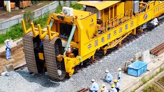 Kenangan Track Laying Machine saat Pemasangan REL Kereta Cepat INDONESIA