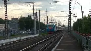 ЭП1М-408 с поездом №135 Махачкала — Санкт-Петербург