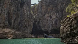 Death toll rises to 10, over 30 injured in Brazil rock face collapse