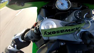 2007 Kawasaki Ninja ZX6R Vs Mazda 6 | Highway Roll | 162 TOP SPEED