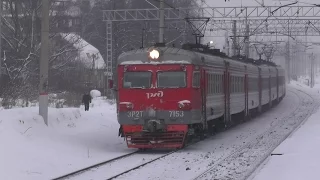 Электропоезд ЭР2Т-7153 платформа Немчиновка