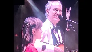 Andrea Bocelli invites his daughter Virginia to sing Over the Rainbow 🌈 live part 1