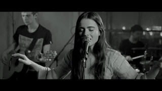 Valeria Stoica - Get Back (Live Session)