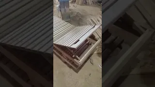 Espreguiçadeira de madeira