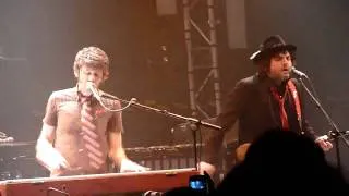 [HD] General Elektriks & Matthieu Chedid - Melody Nelson (Live in Paris, February 10th, 2012)