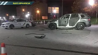 В Івано-Франківську зі гранатомета обстріляли автомобіль