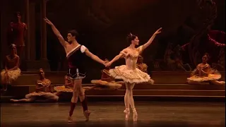 SYLVIA - Pas de Deux Finale (Darcey Bussel & Roberto Bolle - Royal Ballet)