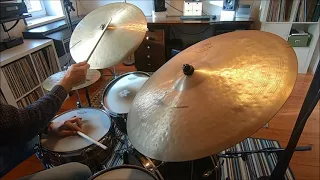 Compairing 5  sets of Jazz cymbals