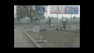 Дорожники устраняют последствия аварии в Бердске