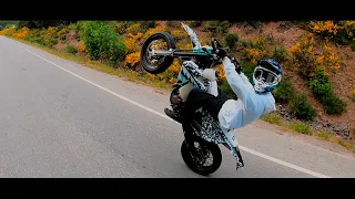 Husqvarna FE501 Supermoto - Wheelie Progression