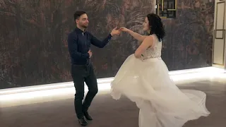 Mariusz Kalaga - Jedna z gwiazd | Naturalnych i Prosty Pierwszy Taniec | Simply Wedding Dance Online