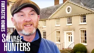 Inside The Amazing Homes Of Antiques Dealers | Salvage Hunters