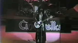 Cinderella - Nobody's Fool (live 1986) Montreal