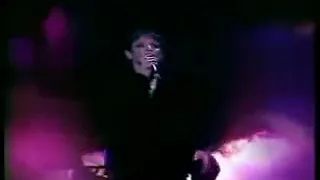 Barbara - L'aigle noir - live Châtelet 1987