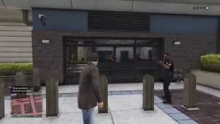 Grand Theft Auto 5 Pissing the Police Off PS4