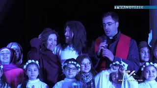 ADRANO. LA VIA CRUCIS DEI RAGAZZI DEL ROSARIO HA APERTO LA SETTIMANA SANTA