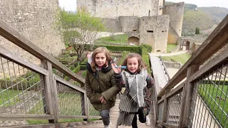 Château de Castelnaud - Dordogne - Louise et Léo au micro