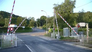 Spoorwegovergang Boulazac Isle Manoire (F) // Railroad crossing // Passage à niveau