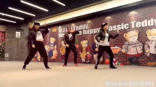 Kala chashma (Bollywood dance)