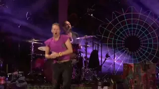 Coldplay - Every Teardrop is a Waterfall (Live in Madrid 2011)