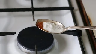 как сделать леденец из сахара на ложке?