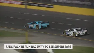 Fans pack Berlin Raceway to see racing superstars