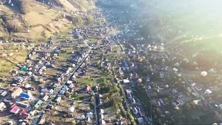 Косівська Поляна (село між горами)