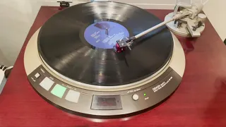 Denon DP 60L Turntable