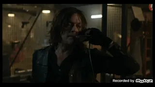 Daryl en conversación con Carol  "EL  REGRESO" Rick Grimes?