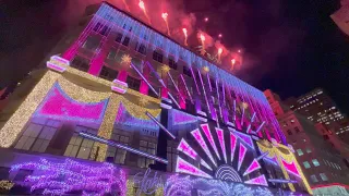 ⁴ᴷ  Saks Fifth Avenue Holiday Light Show 2022 Unveiling by Elton John (Full) ✨ NYC Christmas ✨