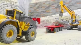 HUGE RC TRANSPORT! RC VOLVO LOADER AND KING HAULER IN ACTION! HAULAGE FROM 60t OF STEEL! COOL ACTION