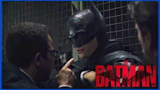 THE BATMAN | Batman fugge dalla stazione della polizia . ITA HD