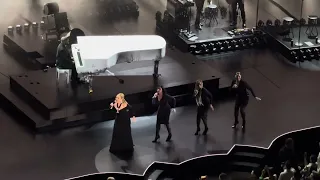 Adele ROLLING IN THE DEEP Live Weekend 41