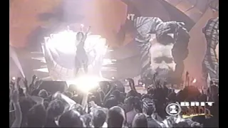 Bassment Jaxx ' "Red Alert" and "Bingo Bango" (live at the 2000 Brit Awards)