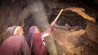 What happened to Old Lovers Dangerous and Risky cave ! Love in old age | Village life Afghanistan