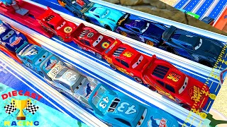 DISNEY CARS DIECAST LIGHTNING, JACKSON, AND THE KING LAUNCHERS