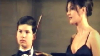 Monica Bellucci introduces Antal Zalai (Моника Беллуччи представляет юного скрипача Антала Залая).
