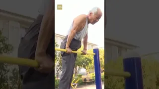 Unbelievable! 92-year-old Chinese man shows formidable fitness